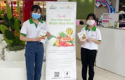 Ưu đãi “Mua rau xanh, nhận hoa xinh” tại GO! và Tops Market Hà Nội